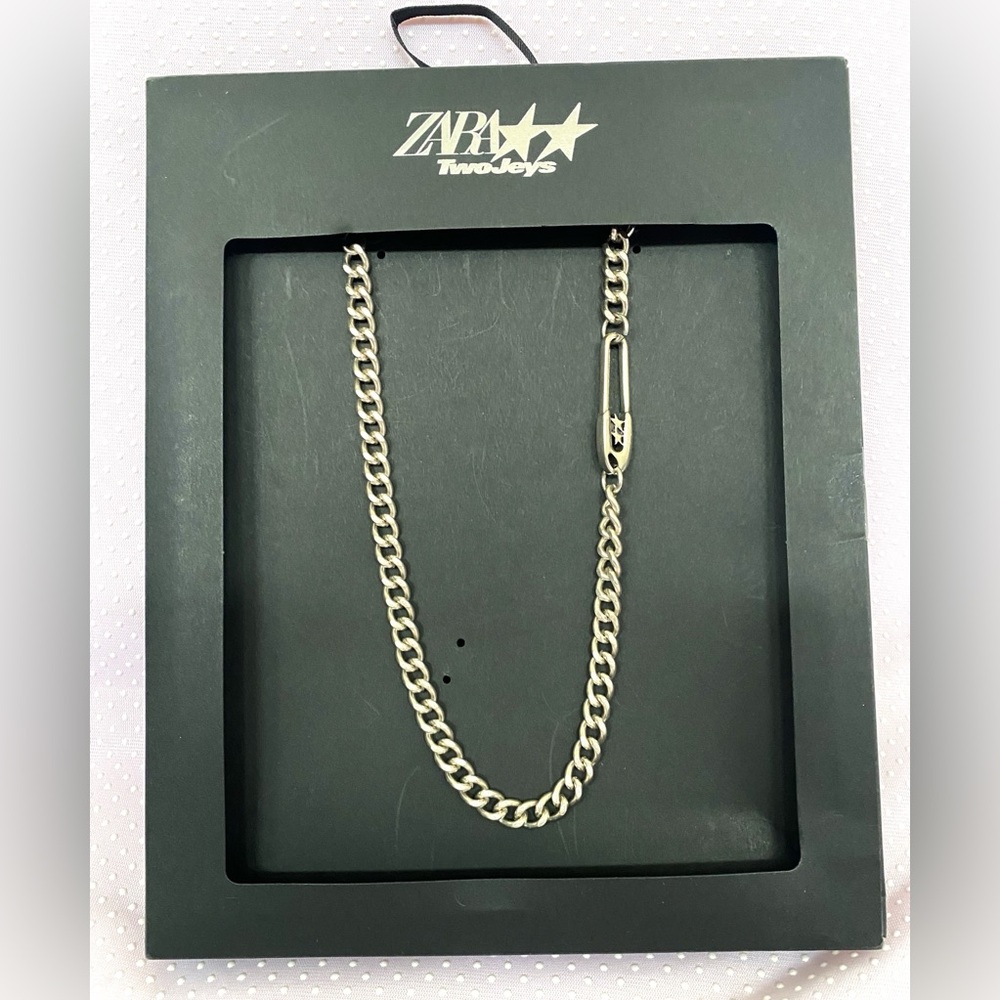 Zara safety pin chain X twojeys-Limited Edition - Picture 2 of 8